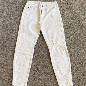 KanCan White Skinny Men’s Jeans with Light Distressing